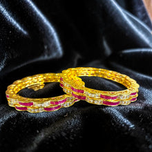 Ruby Royale Scallop Bangles (4 Bangles)