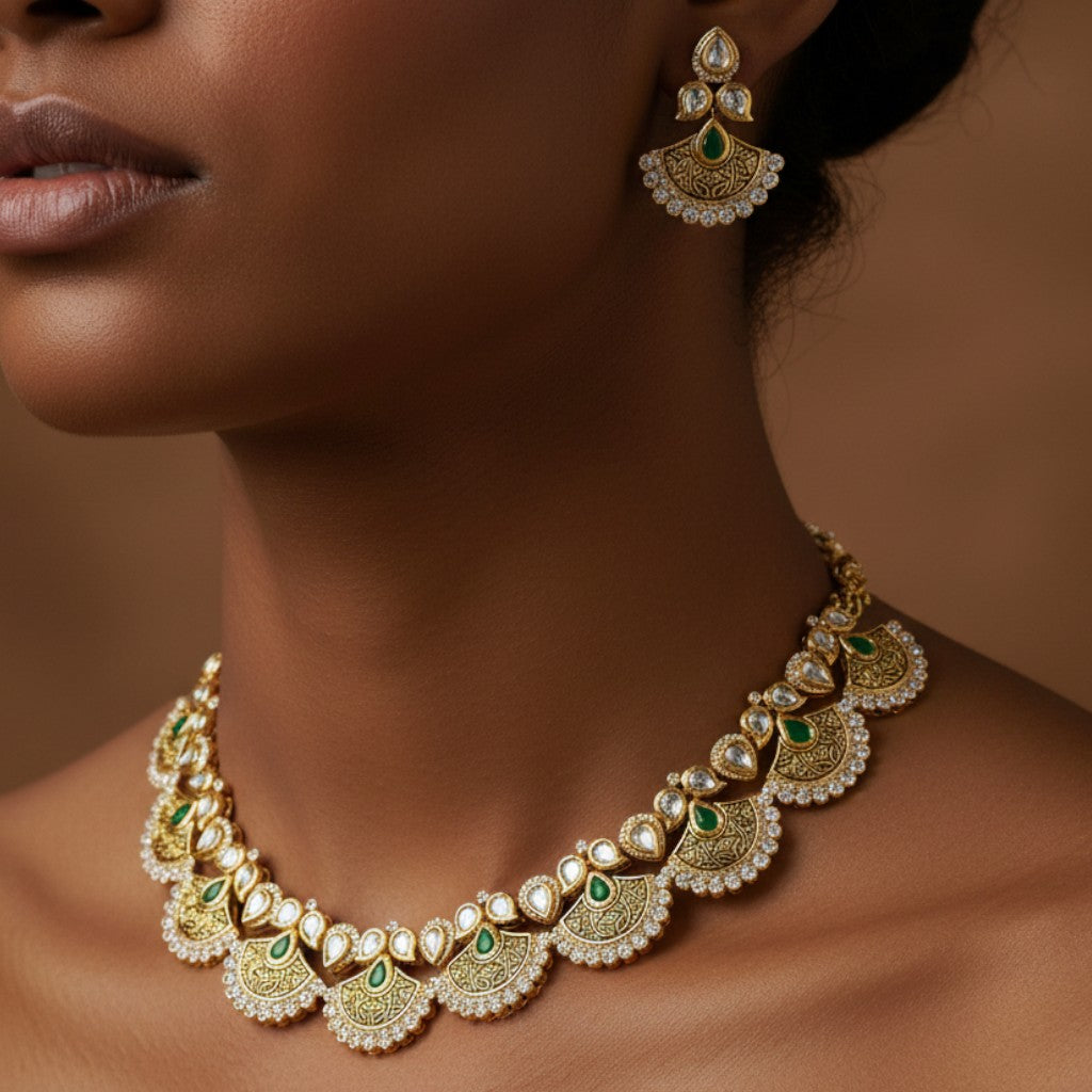 Emerald Fan Kundan Necklace Set
