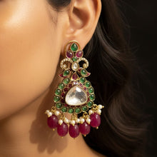 Emerald Rajsi Polki Chandeliers