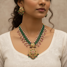 Rajsi Panna Gulnaar Mala Set