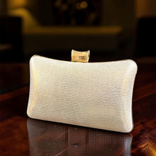Pearl Halo Luxe Handbag