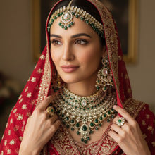 Regal Emerald Bridal Kundan Jewelry Set