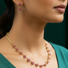 Rosé Bloom Wave Necklace Set