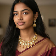 Antique Golden Kundan Choker Set