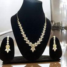 Regal Bloom Diamond Set
