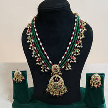 Rajsi Panna Riwaayat Necklace Set