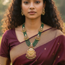 Emerald Royalty Necklace Set