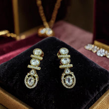 Rajsi Noor Kundan Cascade Set