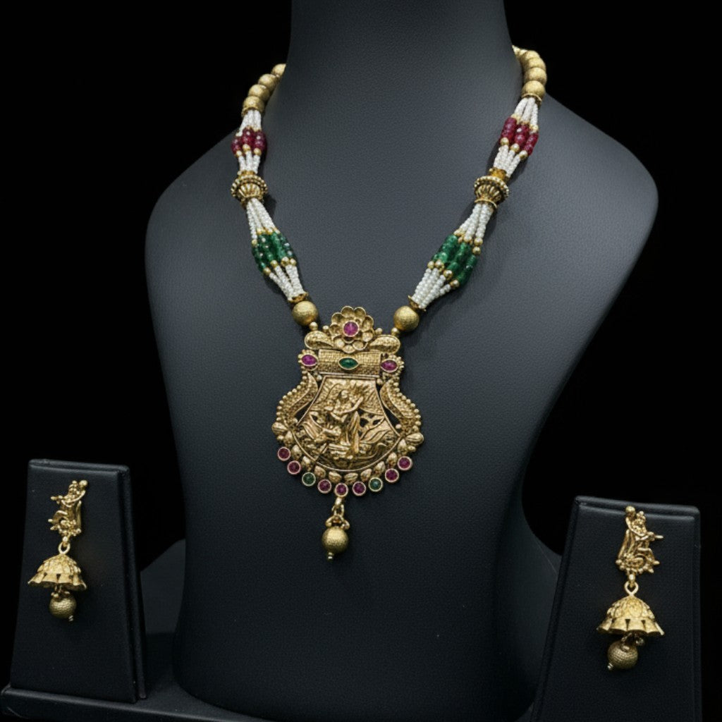 RadhaKrishna Divine Elegance Necklace Set