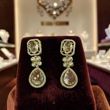 Rajsi Crimson Bloom Necklace Set