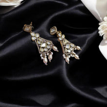 Pearl Royalty Kundan Set