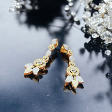 Regal Bloom Diamond Set