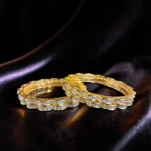 Regal Scallop Crystal Bangles (4 Bangles)
