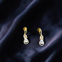Leaf Cascade Necklace Set