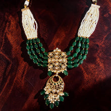 Emerald Noor Kundan Mala Set