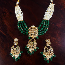Emerald Noor Kundan Mala Set