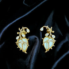 Heart Vine Earrings