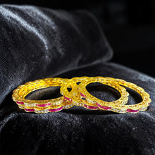 Ruby Royale Scallop Bangles (4 Bangles)