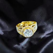 Celeste Solitaire Luxe Ring