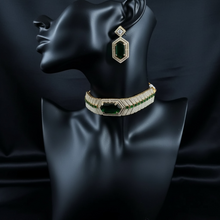 Emerald Royale Geometric Choker Set