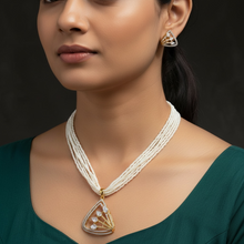 Aabha Prism Pearl Pendant Set