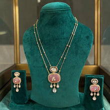 Emerald Noor Cascade Pendant Set