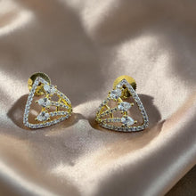 Aabha Prism Pearl Pendant Set
