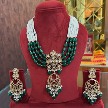 Emerald Noor Kundan Mala Set