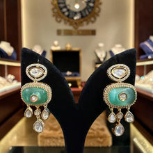 Emerald Noor Cascade Pendant Set