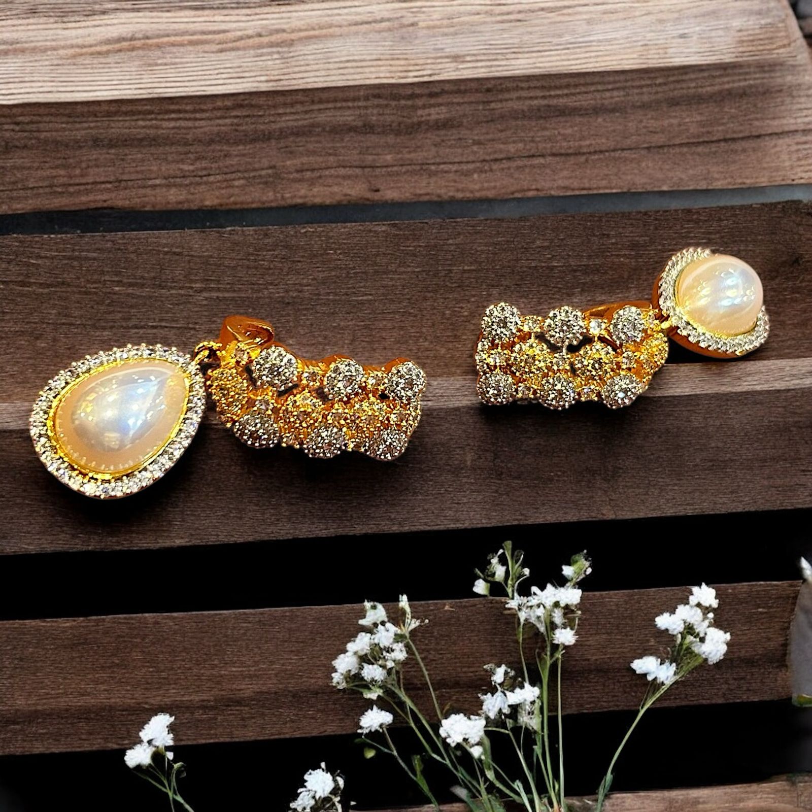Golden Moonlight Drops