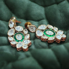 Emerald and Kundan pearl choker set