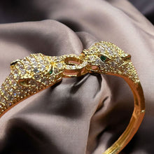 Twin Panther Head Golden Bracelet