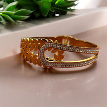 Luxury Golden Leaf Openwork Bracelet