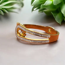 Luxury Golden Leaf Openwork Bracelet