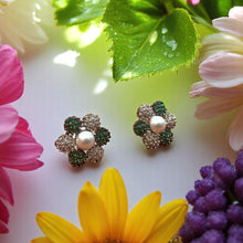 Emerald Blossom Pearls