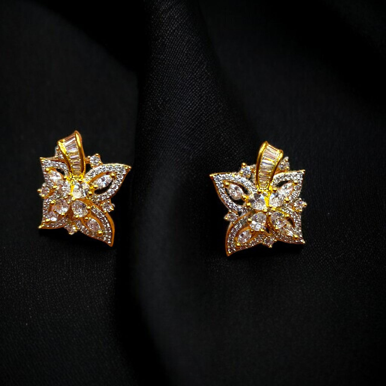 Floral Sparkle American Diamond Pendant Set