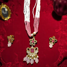 Blush Blossom Beaded Necklace Set