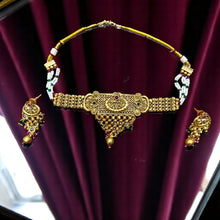 Nakshi Choker