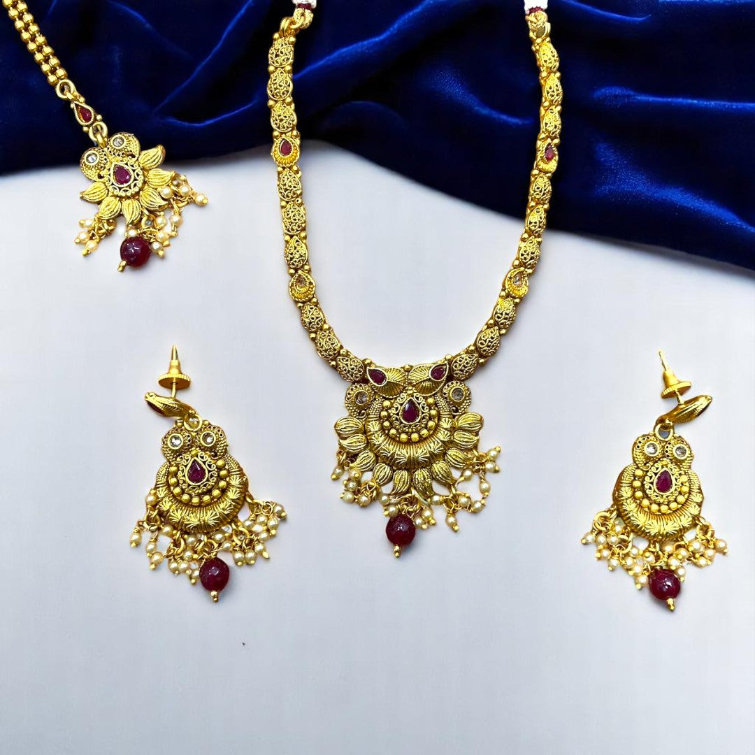Antique Peacock Motif Bridal Set with Ruby Beads