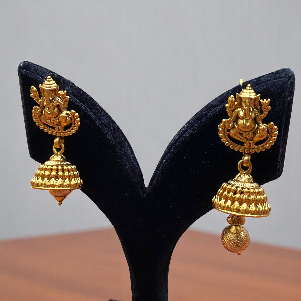 Lakshmi Gaja Vahana Antique Necklace Set
