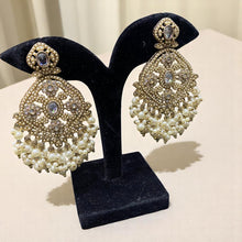 Antique Golden Kundan Chandbali Earrings