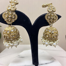 Royal Kundan Pearl Jhumka Earrings