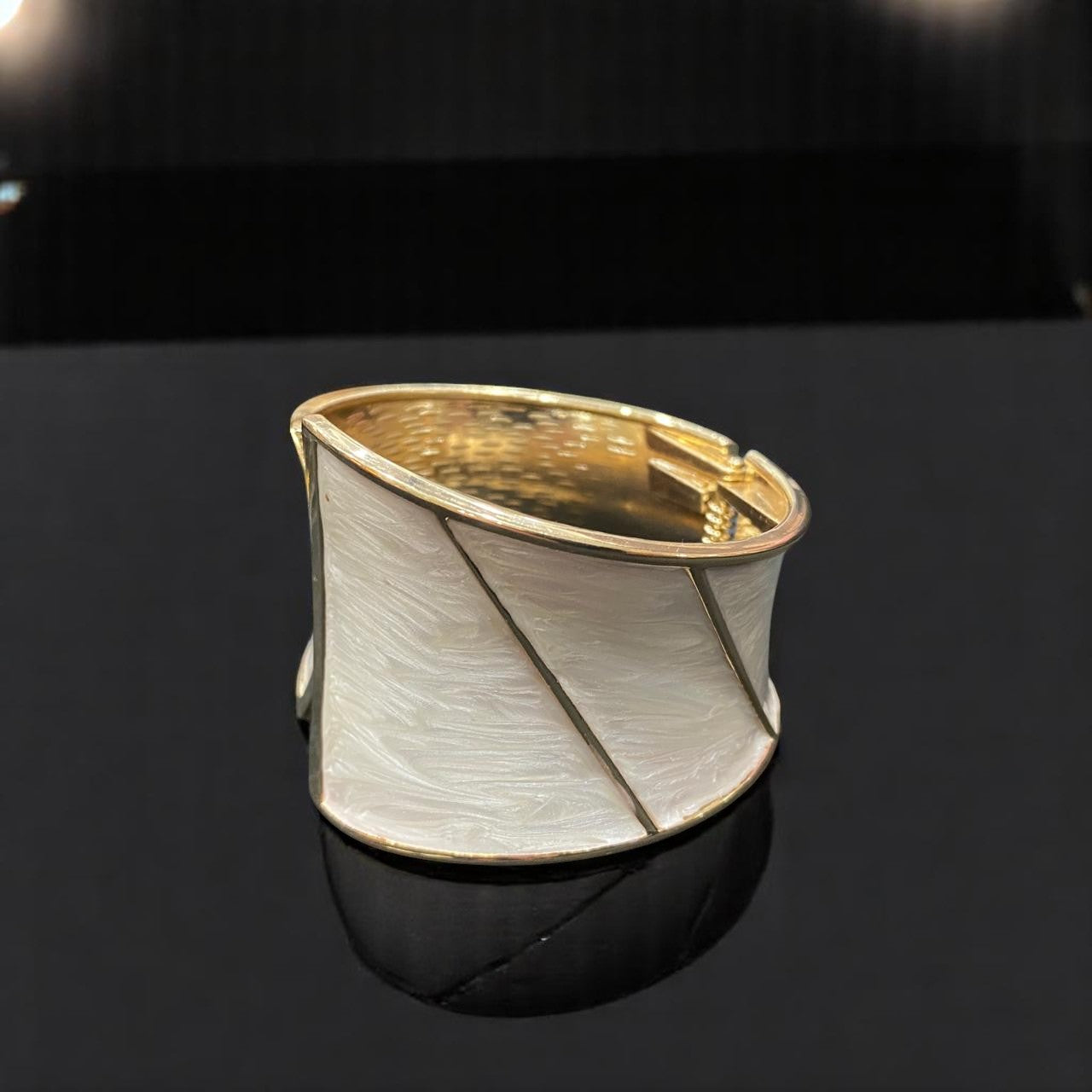 Ivory Wave Enamel Cuff