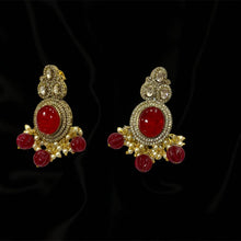 Crimson Majesty Choker Set