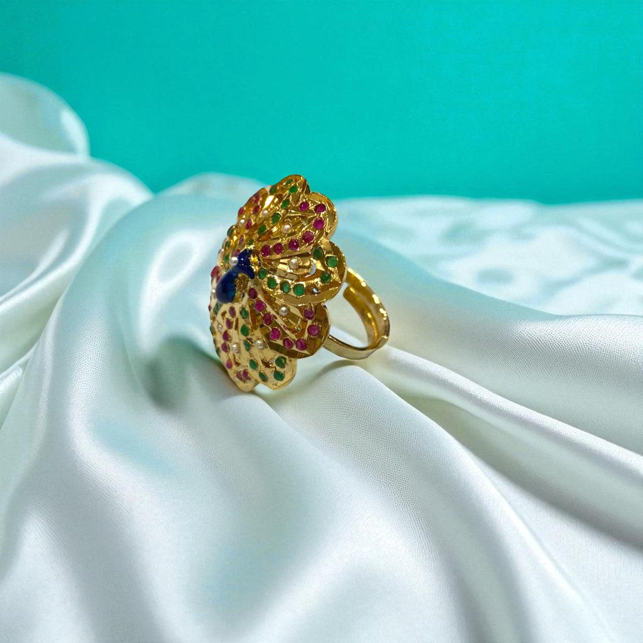 Royal Plumage Peacock Ring
