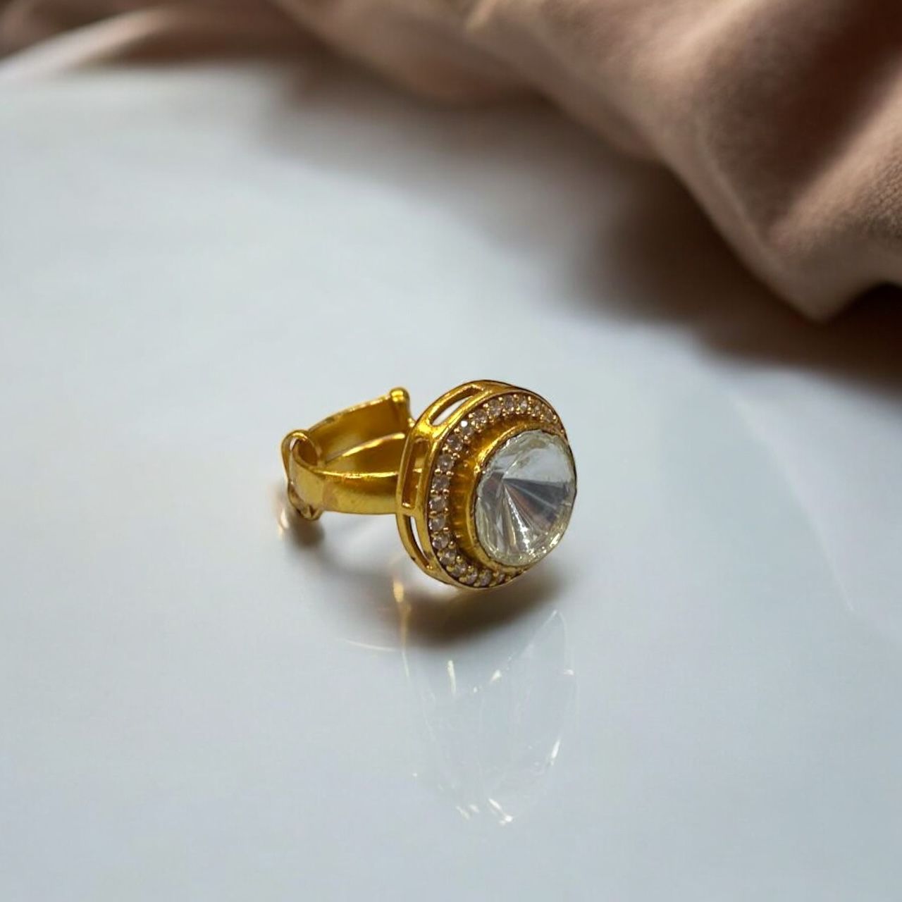 Regal Kundan Radiance Ring