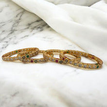 Zarqa Kundan Bangles