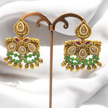 Emerald Teardrop Heritage Set