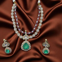 Emerald Kundan Bridal Necklace Set