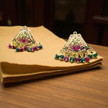Traditional Temple Design Jadau Necklace Set with Jhumka Earrings